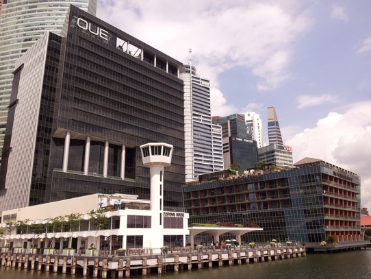 OUE Bayfront